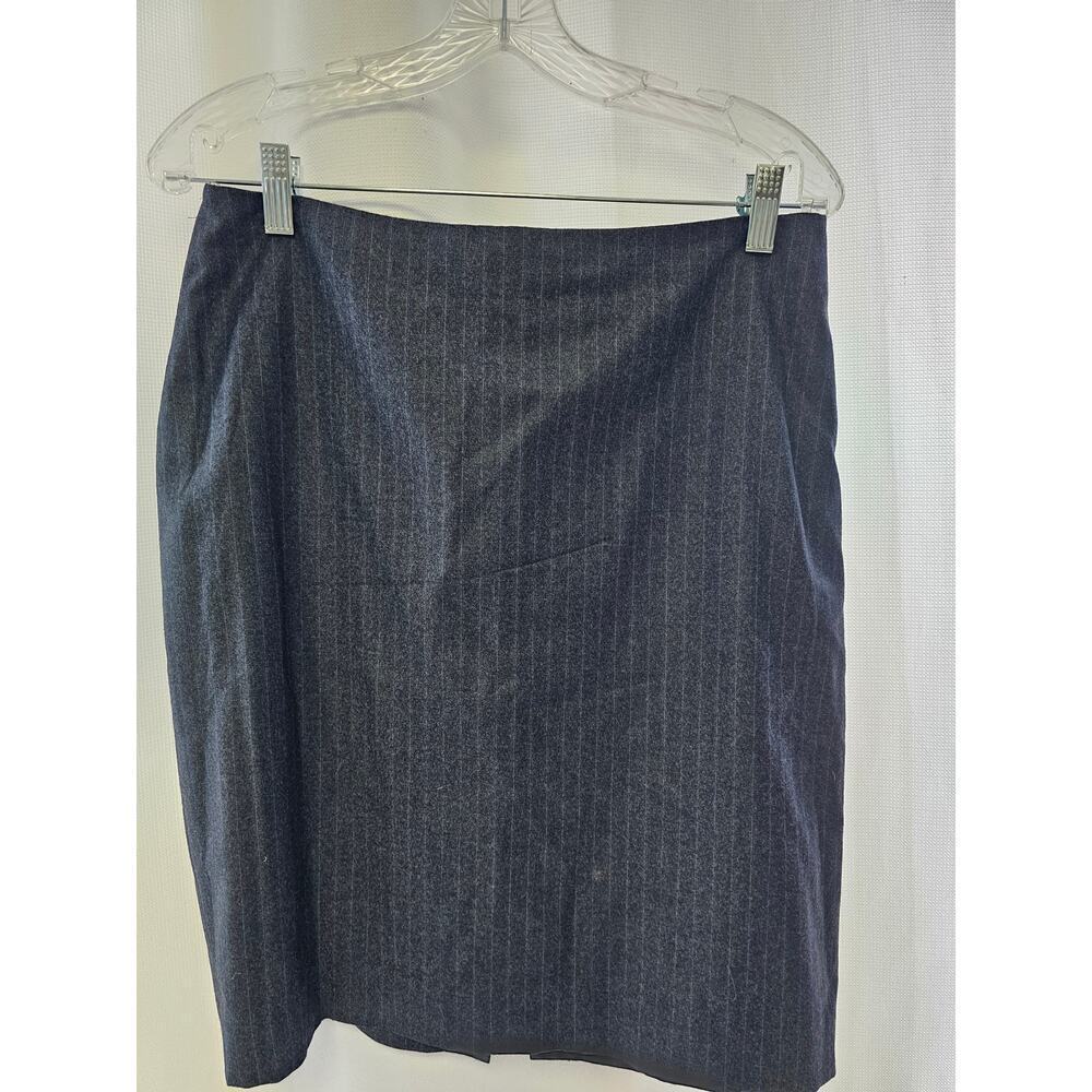 Geogio Armani Women's Pinstripes Wool Pencil Skirt size 6